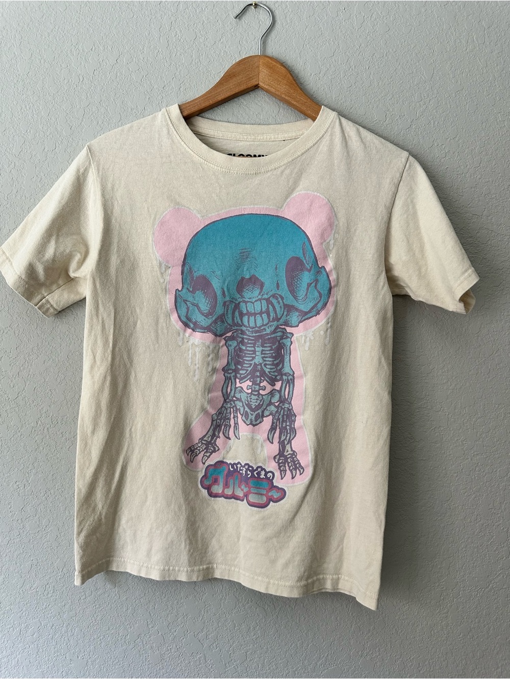 Cream Kids' Graphic Tee with Blue & Pink Skeleton Character